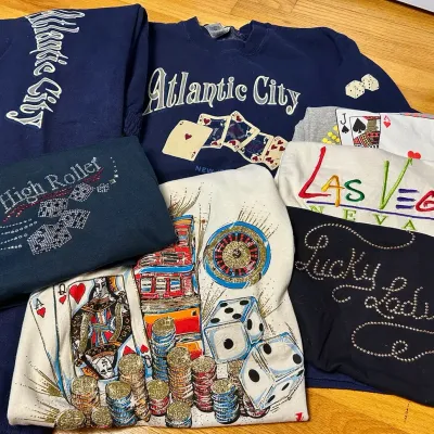 VTG/Contemporary Casino Gambling Graphic Tees & More - Las Vegas, Atlantic City & More (M-L) 