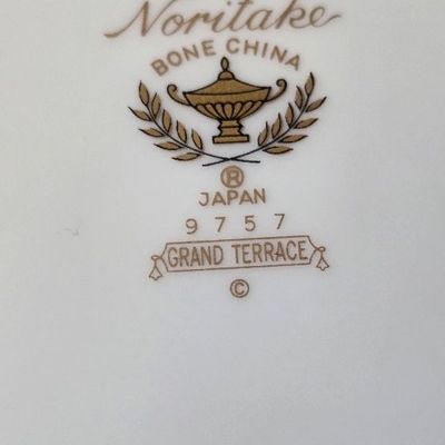 Sale Photo Thumbnail #18
