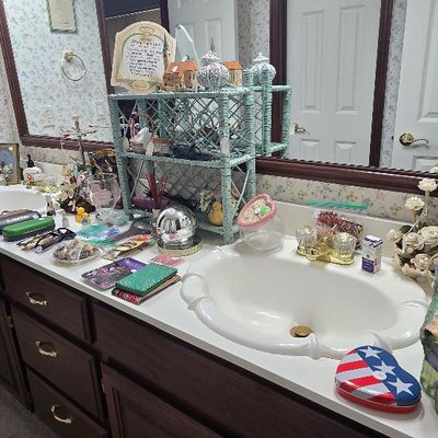 Sale Photo Thumbnail #122