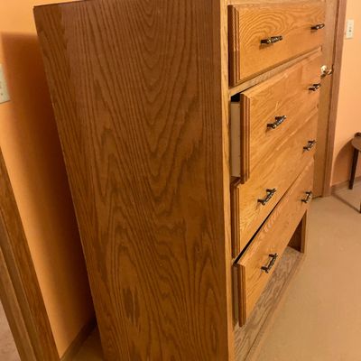 Sale Photo Thumbnail #376: Dresser