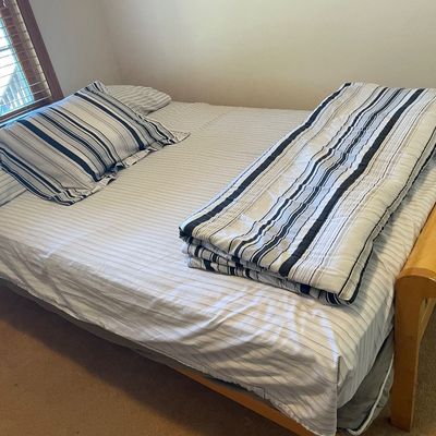 Sale Photo Thumbnail #221: Futon