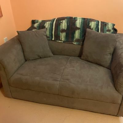 Sale Photo Thumbnail #372: Furniture