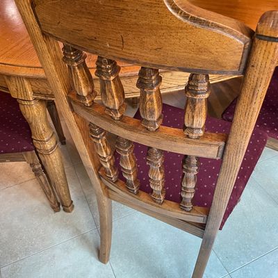 Sale Photo Thumbnail #104: Does have 2 leafs 
2 armchairs and 4 side chairs
