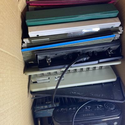 Sale Photo Thumbnail #755: Markers