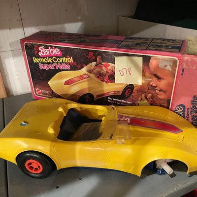 Sale Photo Thumbnail #600: Car is in bad shape and no remote