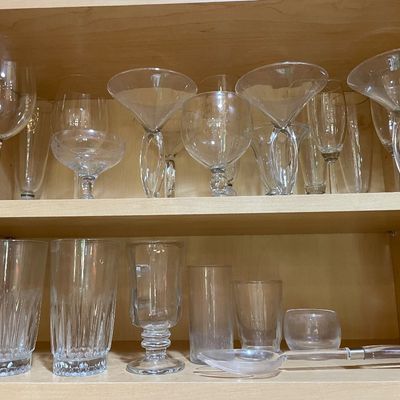 Sale Photo Thumbnail #22: Drinking glasses