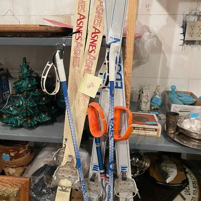Sale Photo Thumbnail #672: Vintage skiis and poles