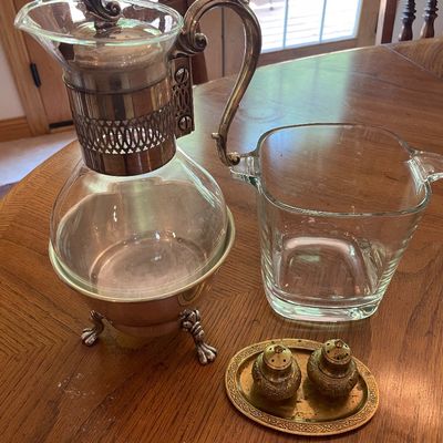 Sale Photo Thumbnail #73: Kitchen items