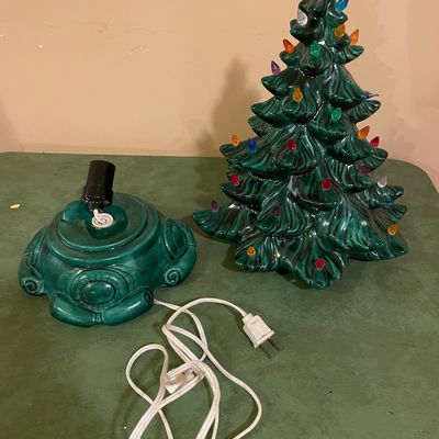 Sale Photo Thumbnail #486: Ceramic Christmas tree