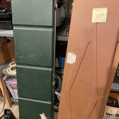 Sale Photo Thumbnail #584: Gun cases