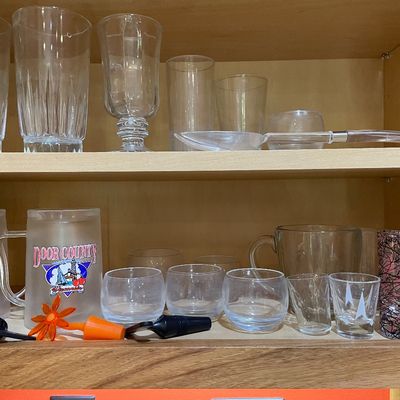 Sale Photo Thumbnail #20: Drinking glasses