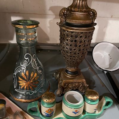 Sale Photo Thumbnail #552: Misc decor