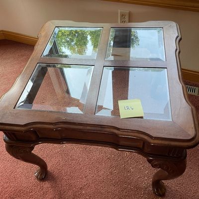 Sale Photo Thumbnail #191: End table