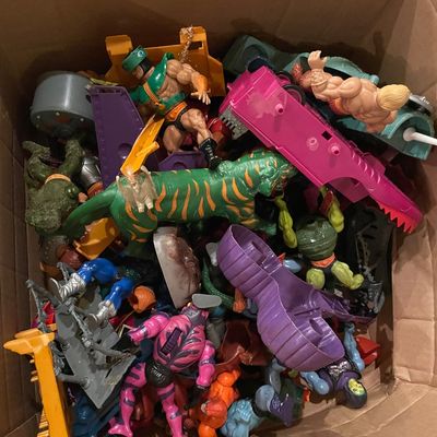 Sale Photo Thumbnail #505: Large box of multiple He-Man figures and more