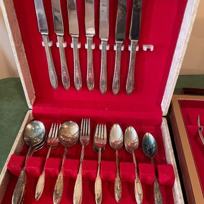 Sale Photo Thumbnail #689: Stainless serving items