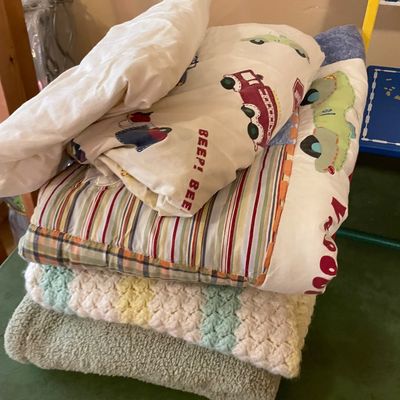 Sale Photo Thumbnail #594: Baby blankets and chair