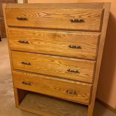 Sale Photo Thumbnail #375: Dresser