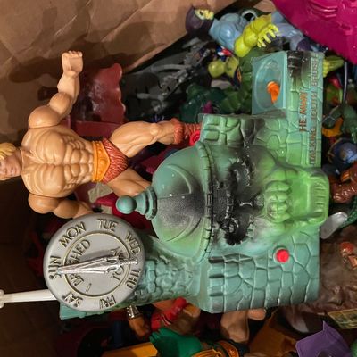 Sale Photo Thumbnail #507: Large box of multiple He-Man figures and more