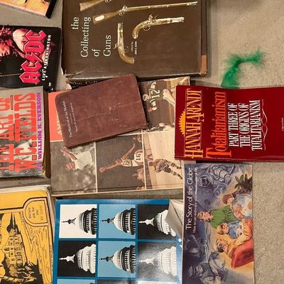Sale Photo Thumbnail #620: Books and CDs
