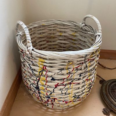 Sale Photo Thumbnail #281: Misc items
