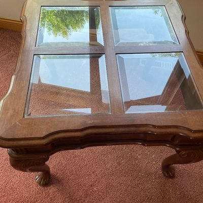Sale Photo Thumbnail #189: End table