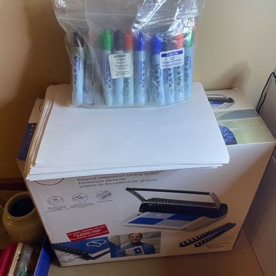Sale Photo Thumbnail #756: Markers