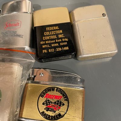 Sale Photo Thumbnail #390: Lighters