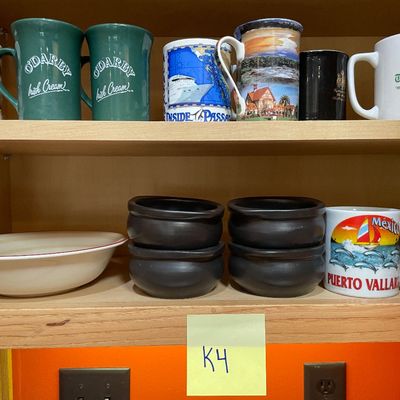 Sale Photo Thumbnail #27: Mugs and bowls