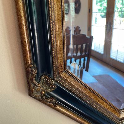 Sale Photo Thumbnail #138: Large mirror