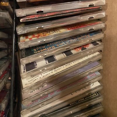 Sale Photo Thumbnail #548: Saw a Grateful Dead Cd and more