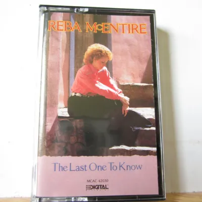 Reba McEntire 'The Last One To Know' Cassette Tape