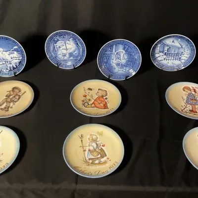 10-Piece Set of Vintage Georg Jensen and Schmid Brothers Porcelain Plates