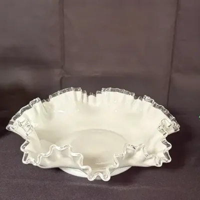 Fenton Art Glass Trio: Silver Crest Console Bowl & Two Emerald Green Baskets