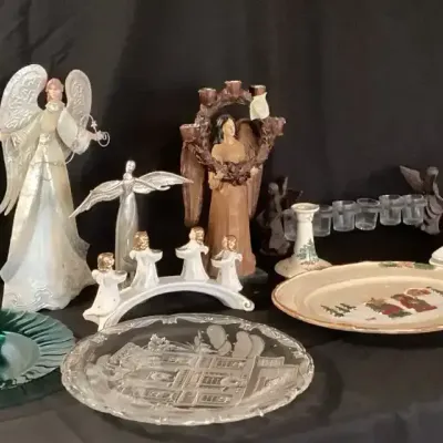 Festive And Angelic Decor!￼