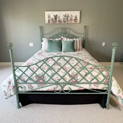 Vintage-Style Metal Queen Bed Frame with Mattress, Full Bedding Ensemble, and Succulent Wall Art
