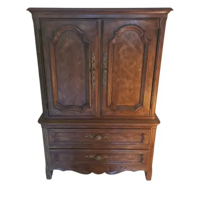 DG100 Drexel Wardrobe Chest