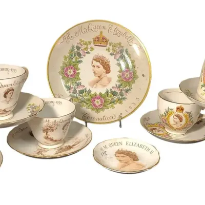 DG613 Collection of Queen Elizabeth II Coronation & Commemorative Ceramics 