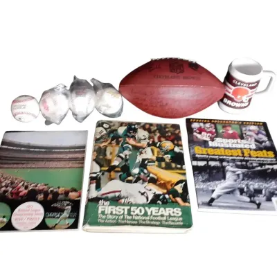 DG113 NFL/MLB Collector's Set