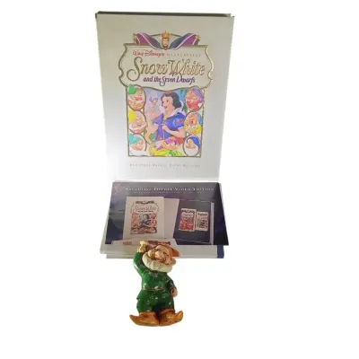 DG125 Snow White Exclusive Deluxe Video Edition Box Set