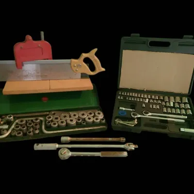 DG906 Misc Tools - Sockets/Ratchets/Saws 
