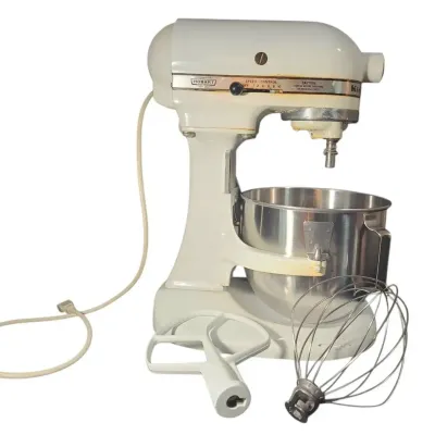 DG701 VTG KitchenAid Stand Mixer Model K5A