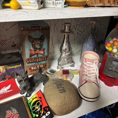 Sale Photo Thumbnail #822