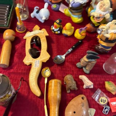 Sale Photo Thumbnail #546