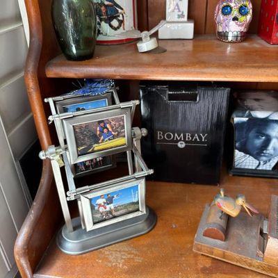 Sale Photo Thumbnail #526