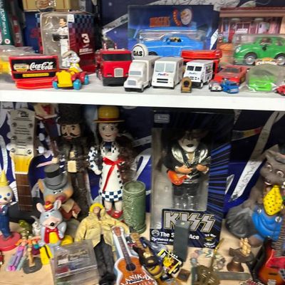 Sale Photo Thumbnail #870
