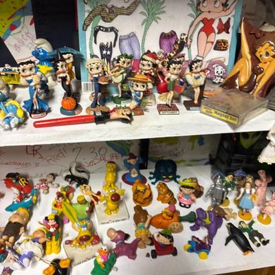 Sale Photo Thumbnail #816