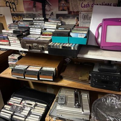 Sale Photo Thumbnail #942