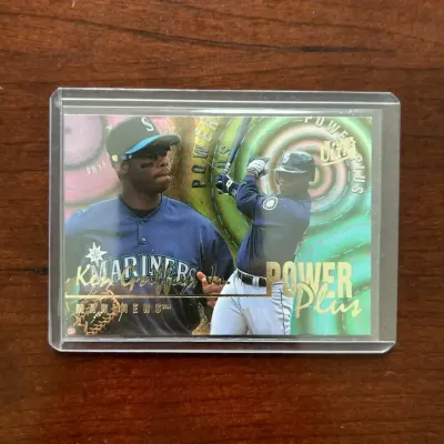 1996 Ultra Baseball Card. Ken Griffey Jr. - Power Plus Insert. Card #3