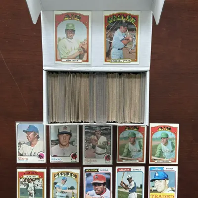 Over 300 Vintage Baseball Cards 1972-1974 - Juan Marichal, Rollie Fingers, and More