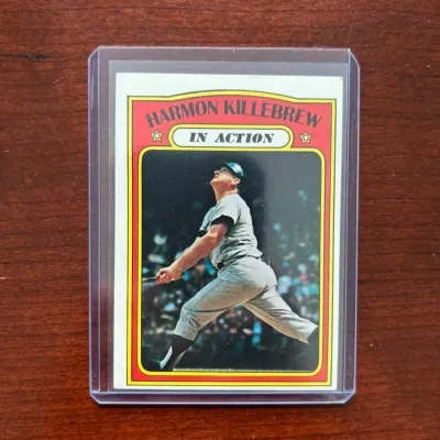 1972 Topps Baseball Card. Harmon Killebrew - In Action. Card #52